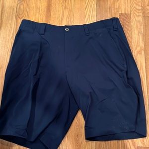 Under Armour dry fit shorts size 40